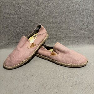 OluKai Kaula Pa’a Kapa Canvas Pink Rose Sea Salt Loafers Slip on Shoes size 6.5